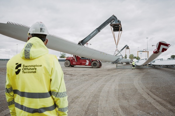 terminal świnoujście