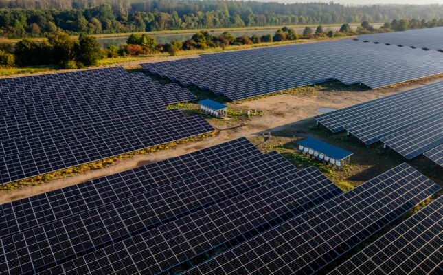 376 MWp w portfelu Qualitas Energy. Hiszpański fundusz ogłasza dużą akwizycję w Polsce i zapowiada dalszy rozwój projektów słonecznych oraz wiatrowych.