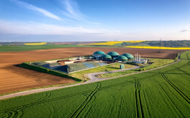 NFOŚiGW wystartował z nowym programem wsparcia biometanu z budżetem 300 mln zł. Sprawdź, jak zdobyć dotację do 45% kosztów na budowę instalacji i przyłączenie do sieci.