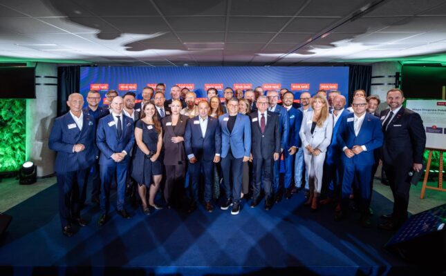 Uczestnicy konferencji zorganizowanej przez Think Tank The Company (TTTC) rozmawiali o przyszłości energetyki. Wskazali małe reaktory modułowe (SMR) i OZE jako technologie korzystne dla biznesu.