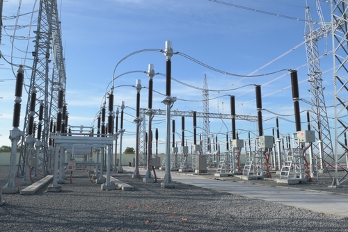 Bruksela stawia na prąd. W planach UE podwojenie elektryfikacji do 2040 r.