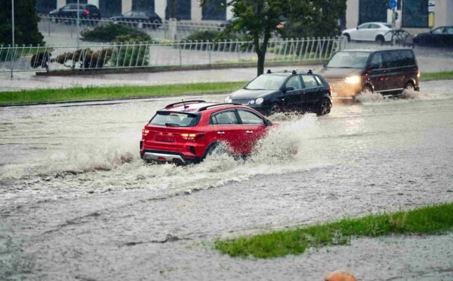 Gwałtowne wzrosty wód w czterech województwach. Powódź z 2024 r. pokazała, co grozi sieci energetycznej